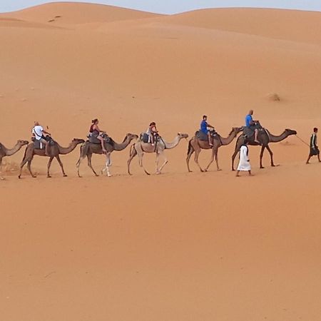 Hotel Sahara Family Camp à Merzouga Extérieur photo