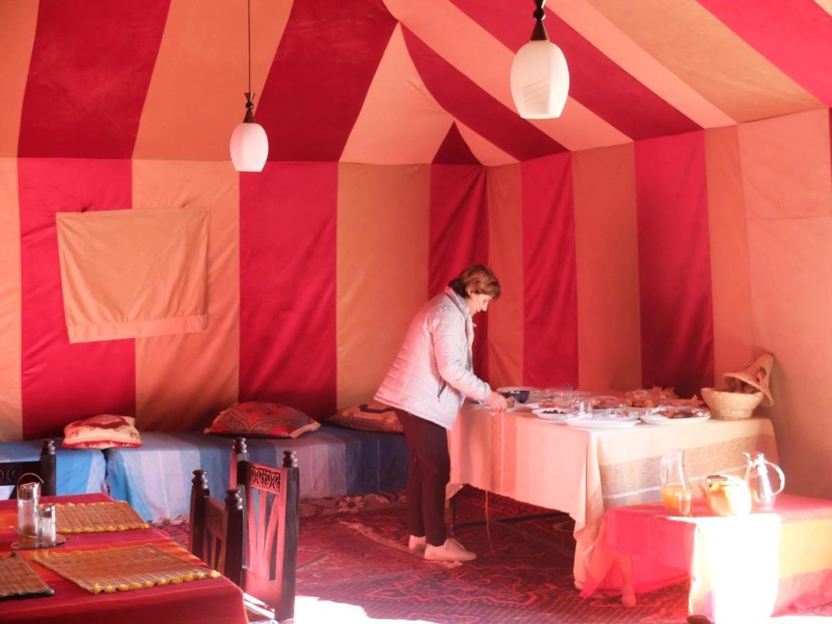Hotel Sahara Family Camp à Merzouga Extérieur photo