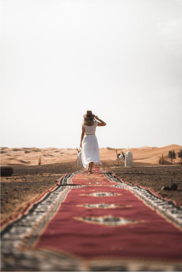 Hotel Sahara Family Camp à Merzouga Extérieur photo